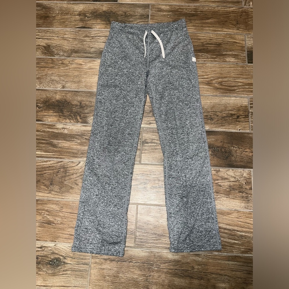 Vuori Halo women’s wide leg flare pants